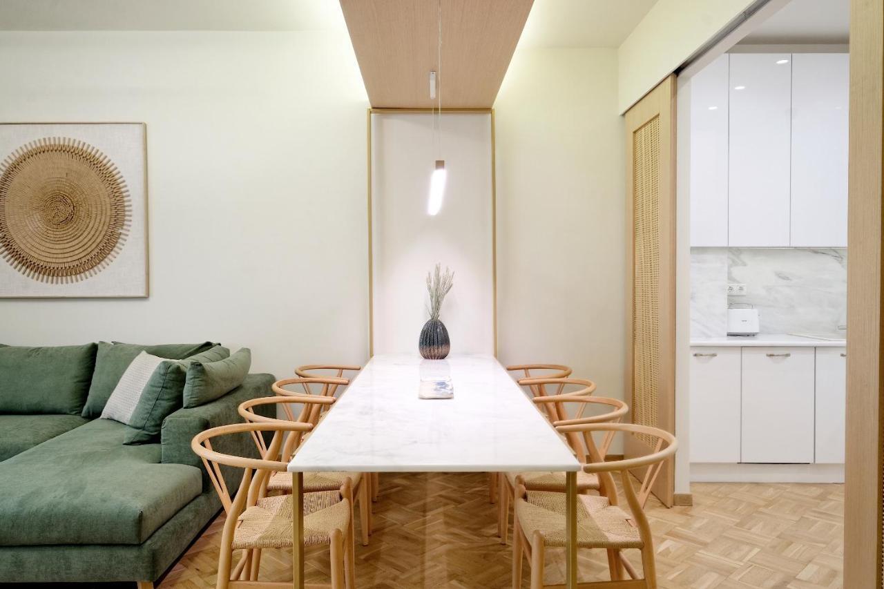 The Fancy Philosopher Apartment เอเธนส์ ภายนอก รูปภาพ