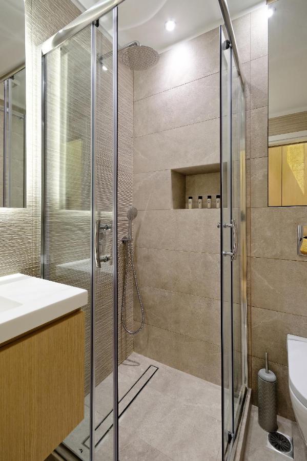 The Fancy Philosopher Apartment เอเธนส์ ภายนอก รูปภาพ